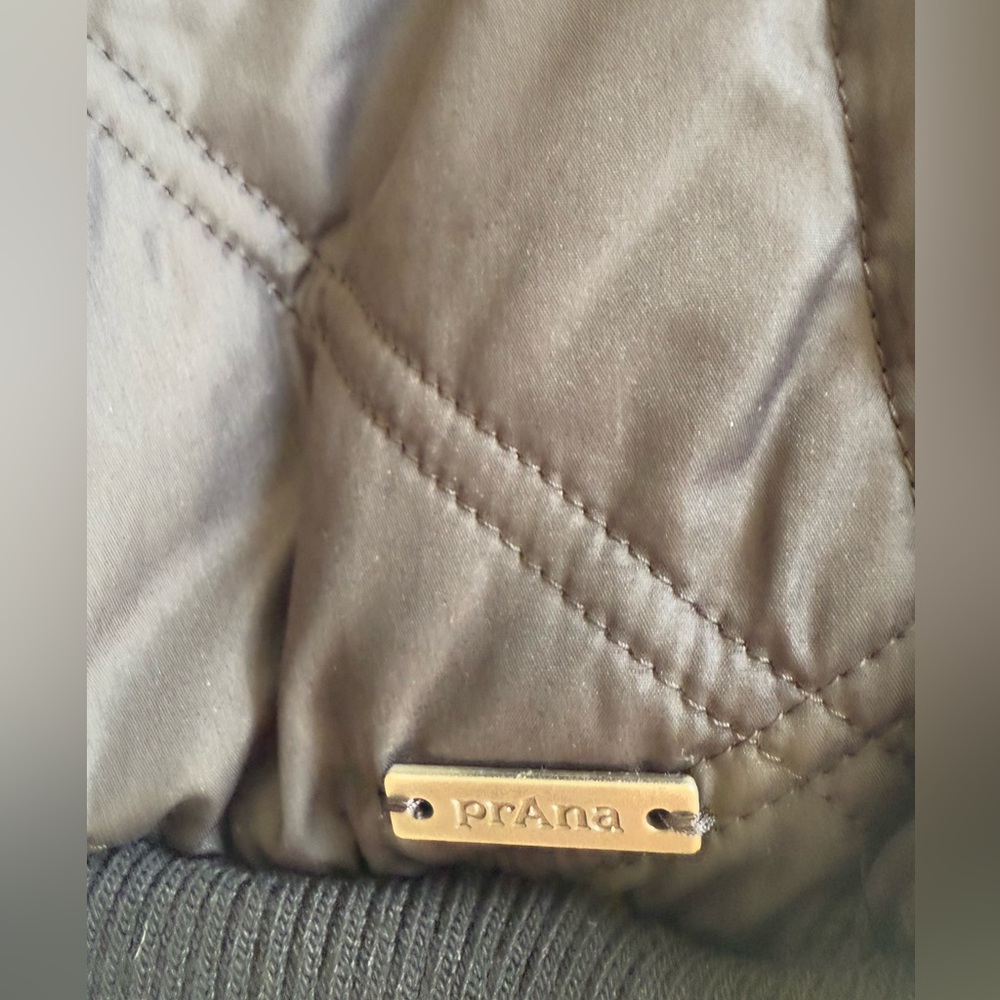 Prana Esla Charcoal Quilted Puffer Jacket *NEW WITH TAGS* - Picture 8 of 16